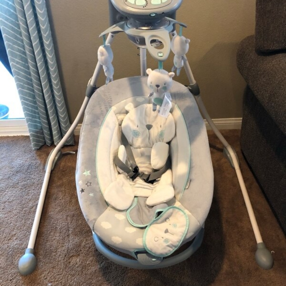 Ingenuity swing and bouncer